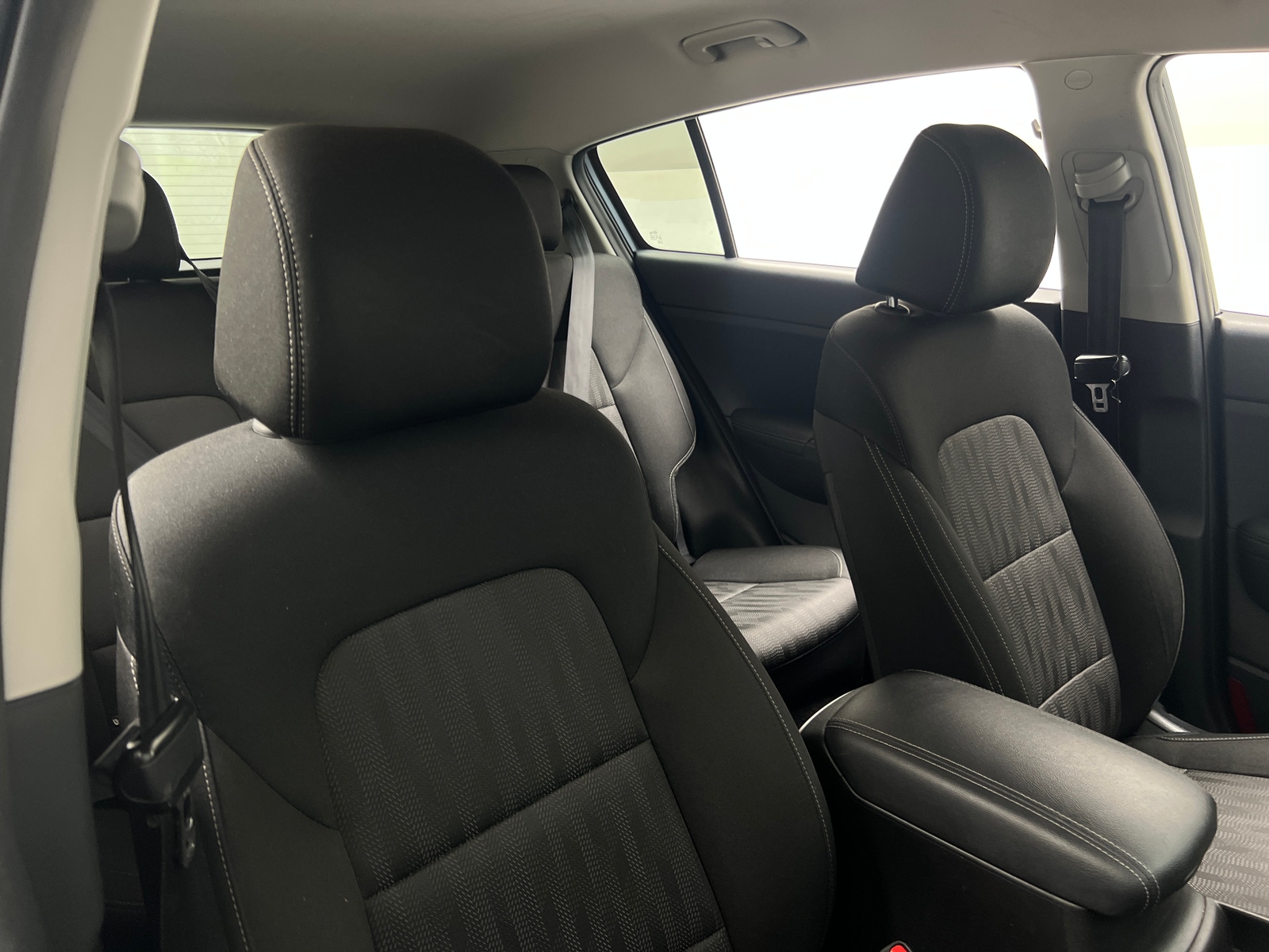 Thumbnail: 2022 Kia Sportage - 2