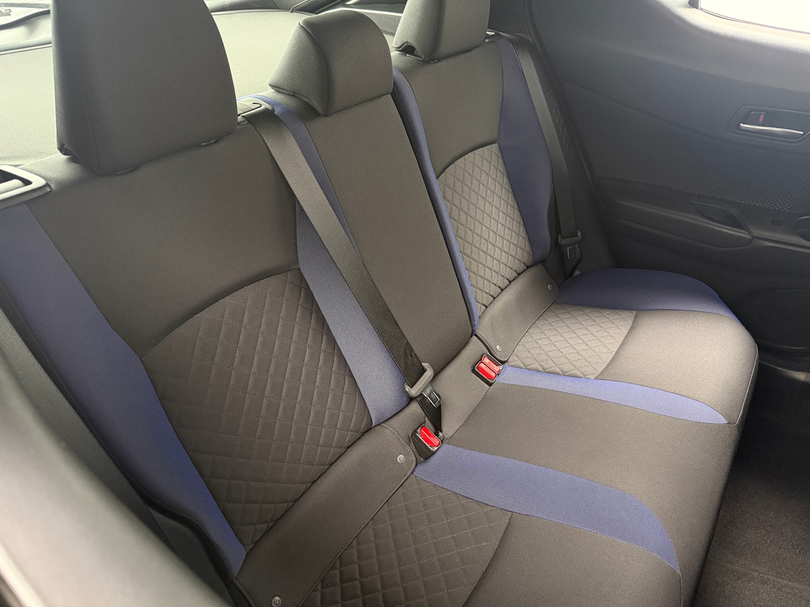 Thumbnail: 2021 Toyota C-HR - 6