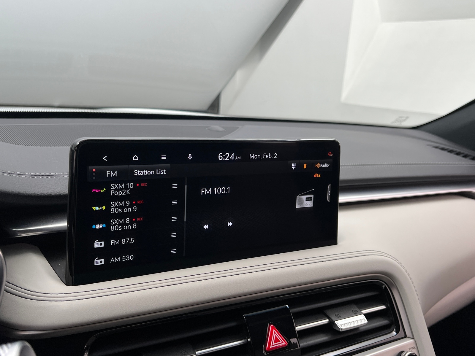 Thumbnail: 2025 Genesis G70 - 3