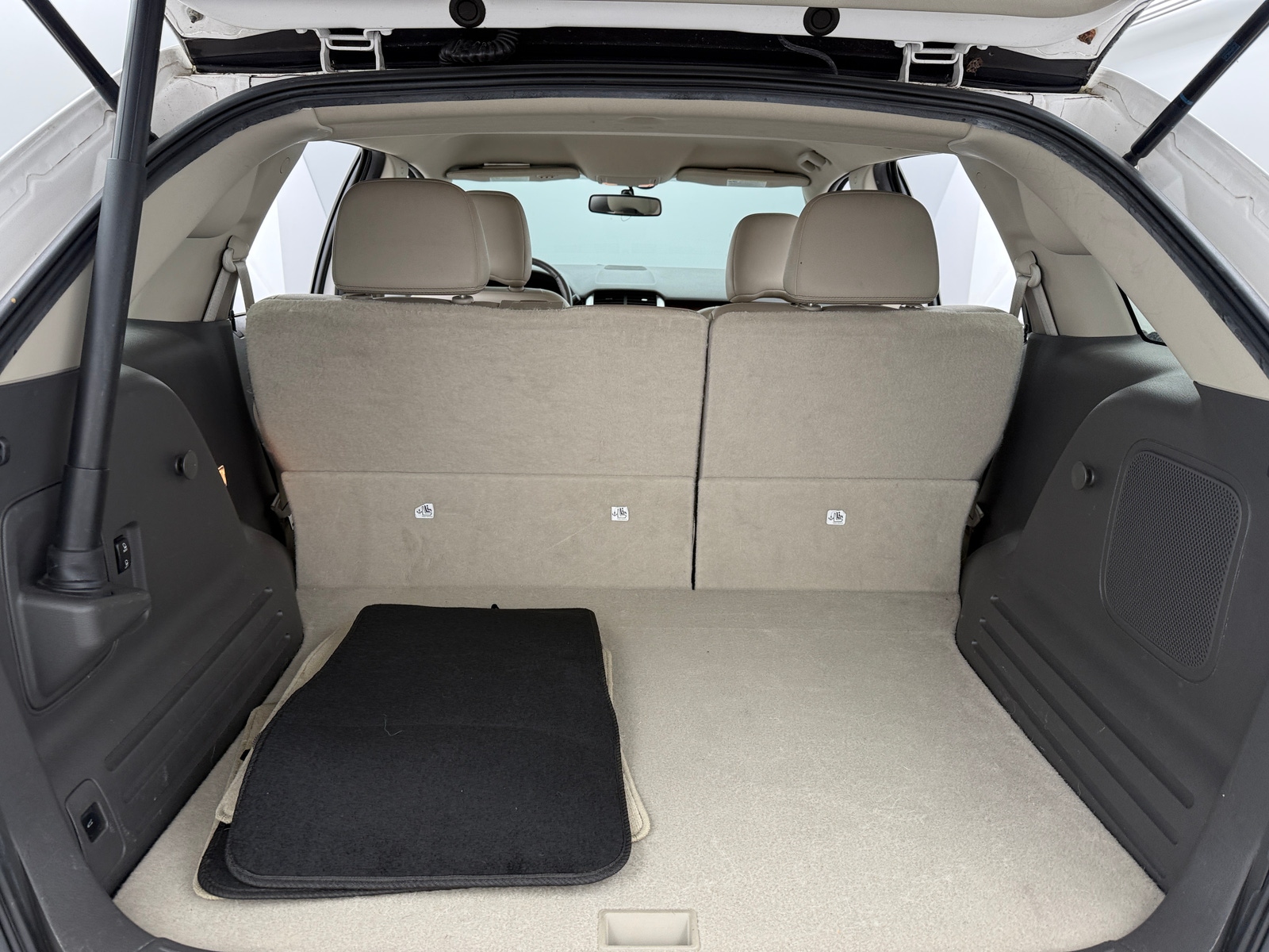 Thumbnail: 2012 Ford Edge - 6