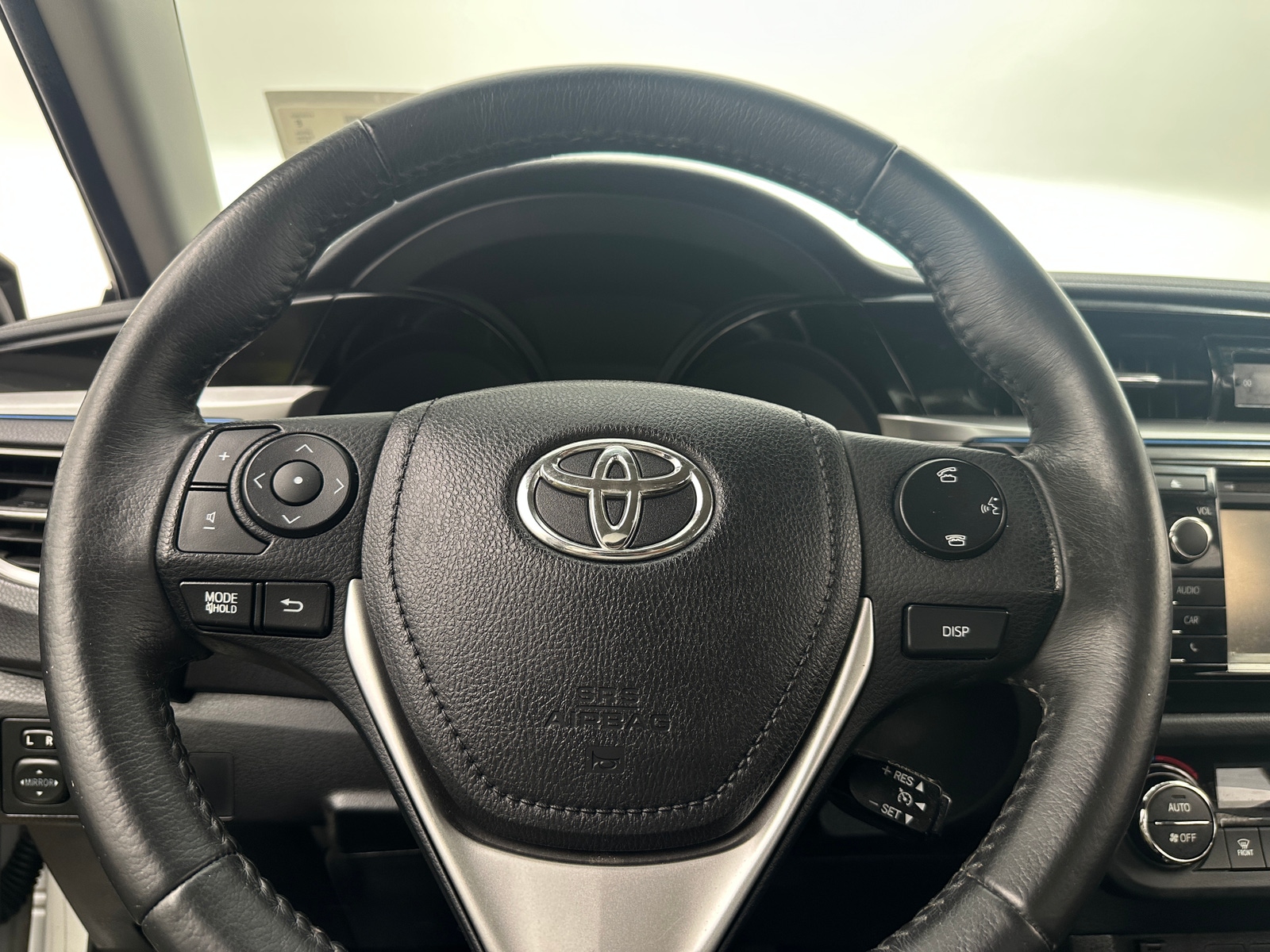 Thumbnail: 2016 Toyota Corolla - 5