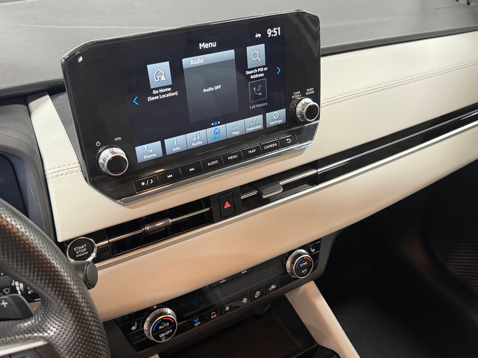 Thumbnail: 2022 Mitsubishi Outlander - 3