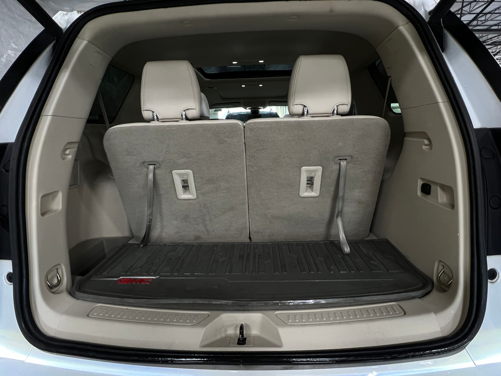 Thumbnail: 2020 GMC Acadia - 6