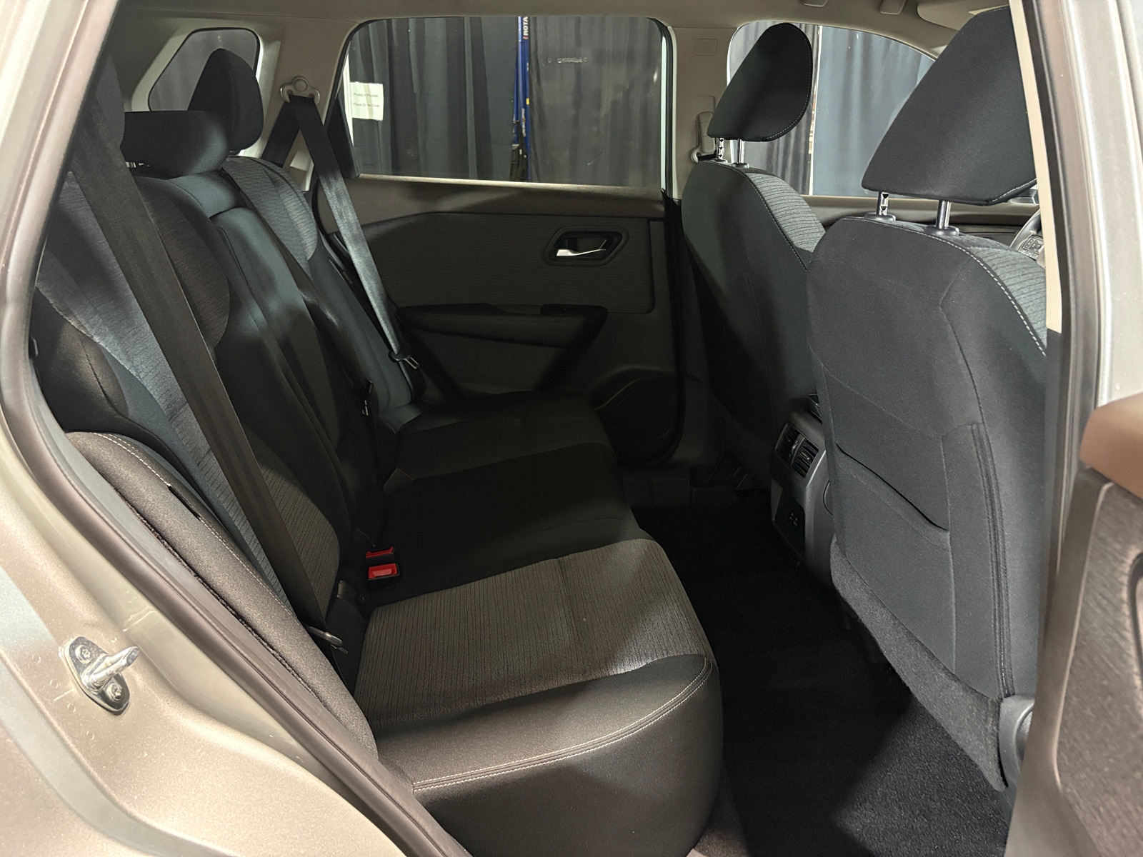 Thumbnail: 2023 Nissan Rogue - 6