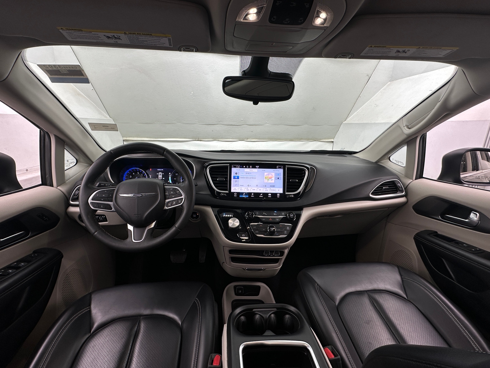 Thumbnail: 2023 Chrysler Pacifica - 2