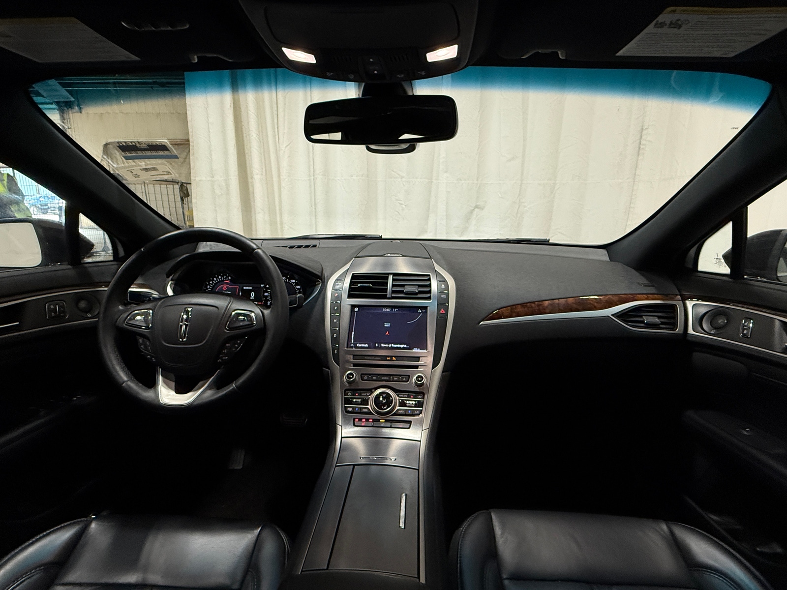 Thumbnail: 2019 Lincoln MKZ - 2