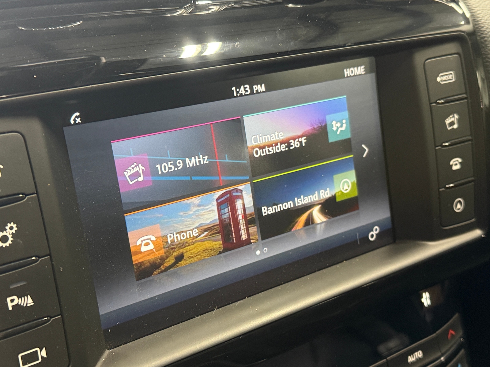 Thumbnail: 2018 Jaguar XE - 3