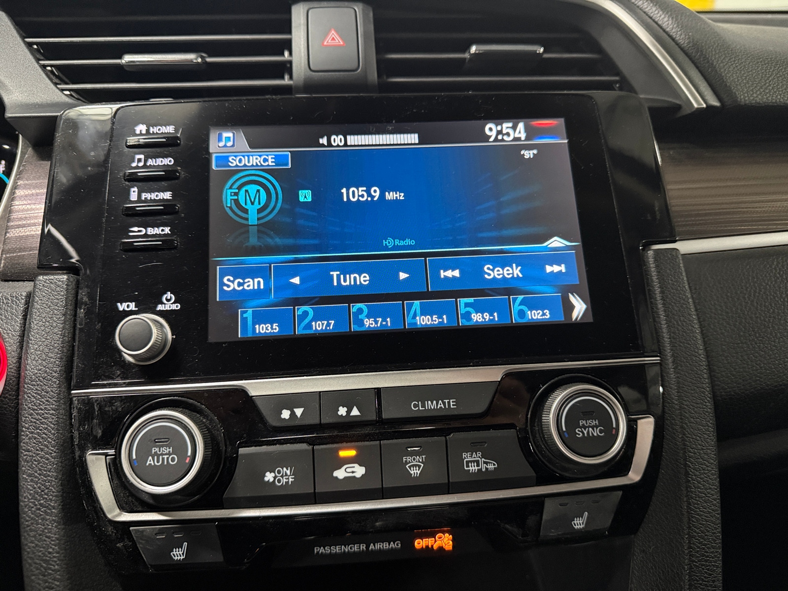 Thumbnail: 2020 Honda Civic - 4