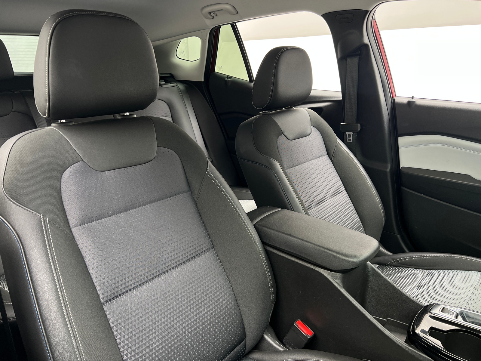 Thumbnail: 2025 Chevrolet Trax - 2