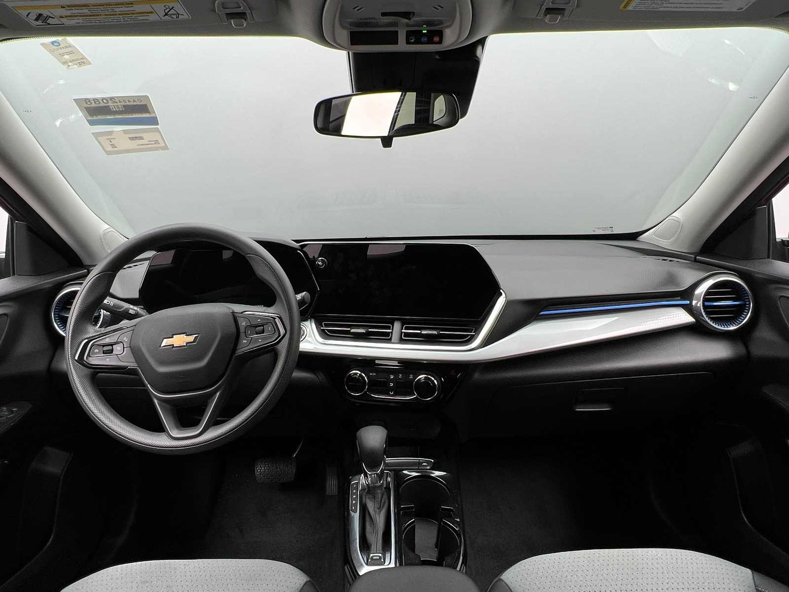 Thumbnail: 2025 Chevrolet Trax - 3