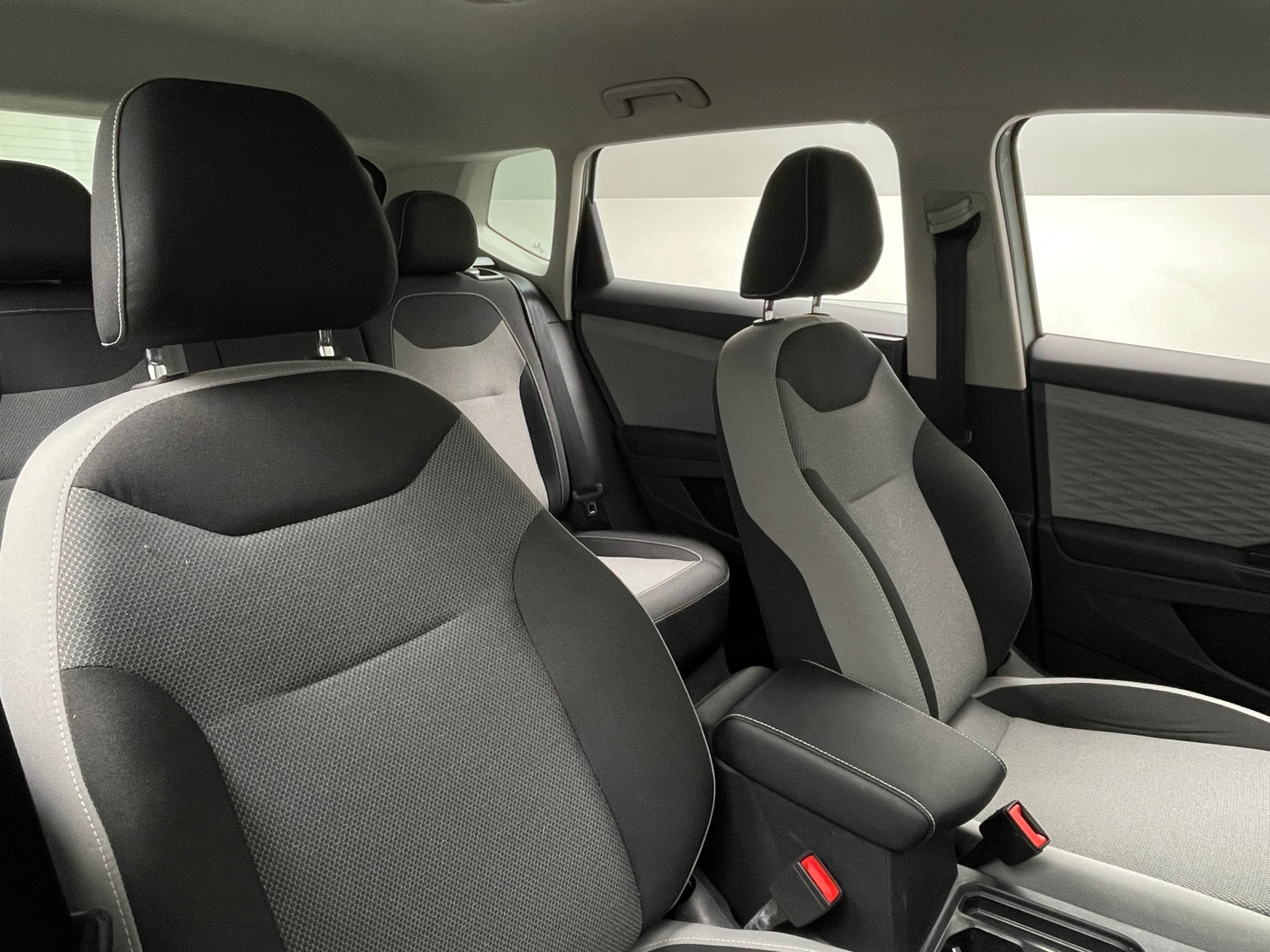 Thumbnail: 2023 Volkswagen Taos - 2