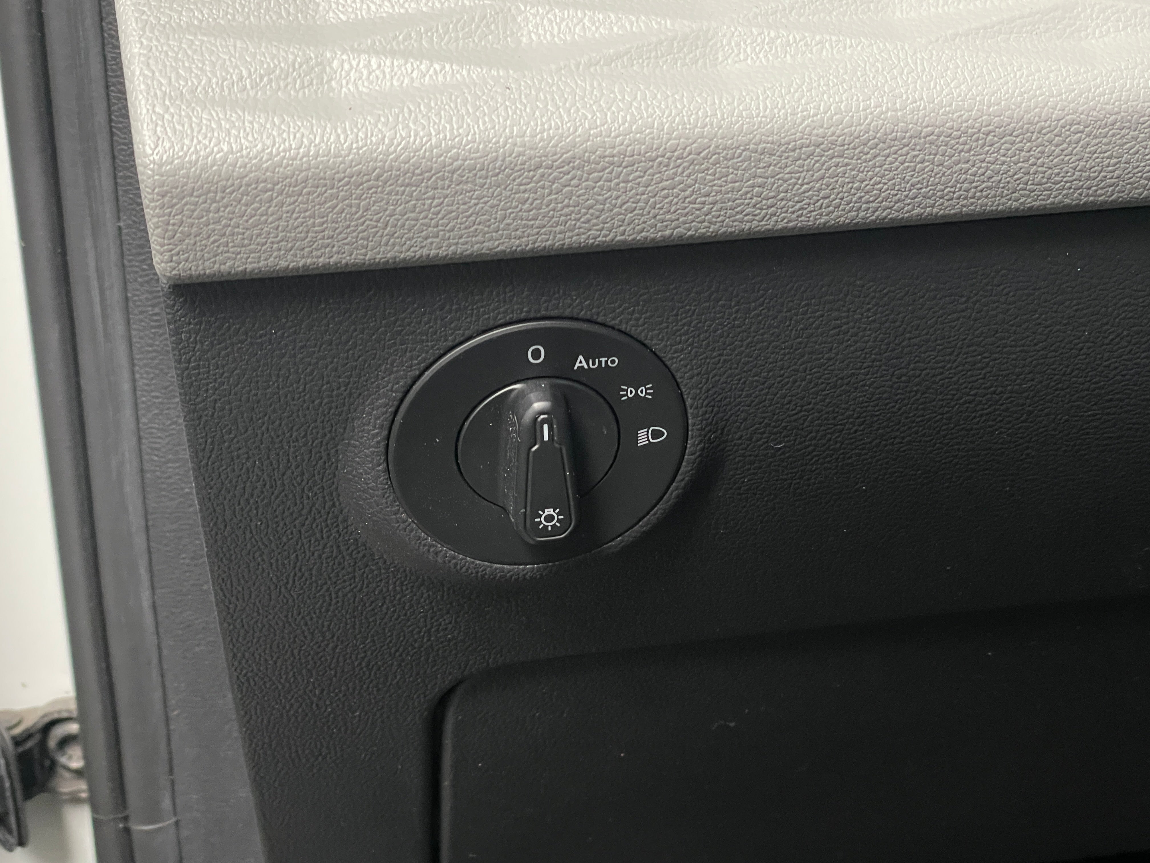 2023 Volkswagen Taos