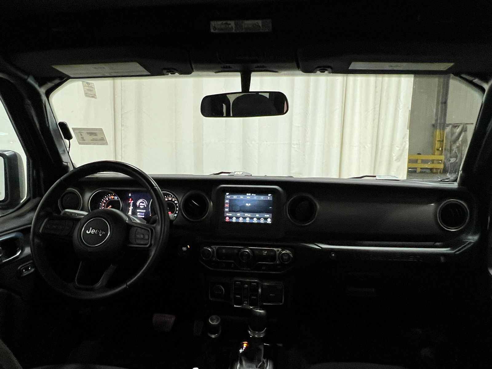 Thumbnail: 2021 Jeep Wrangler - 3