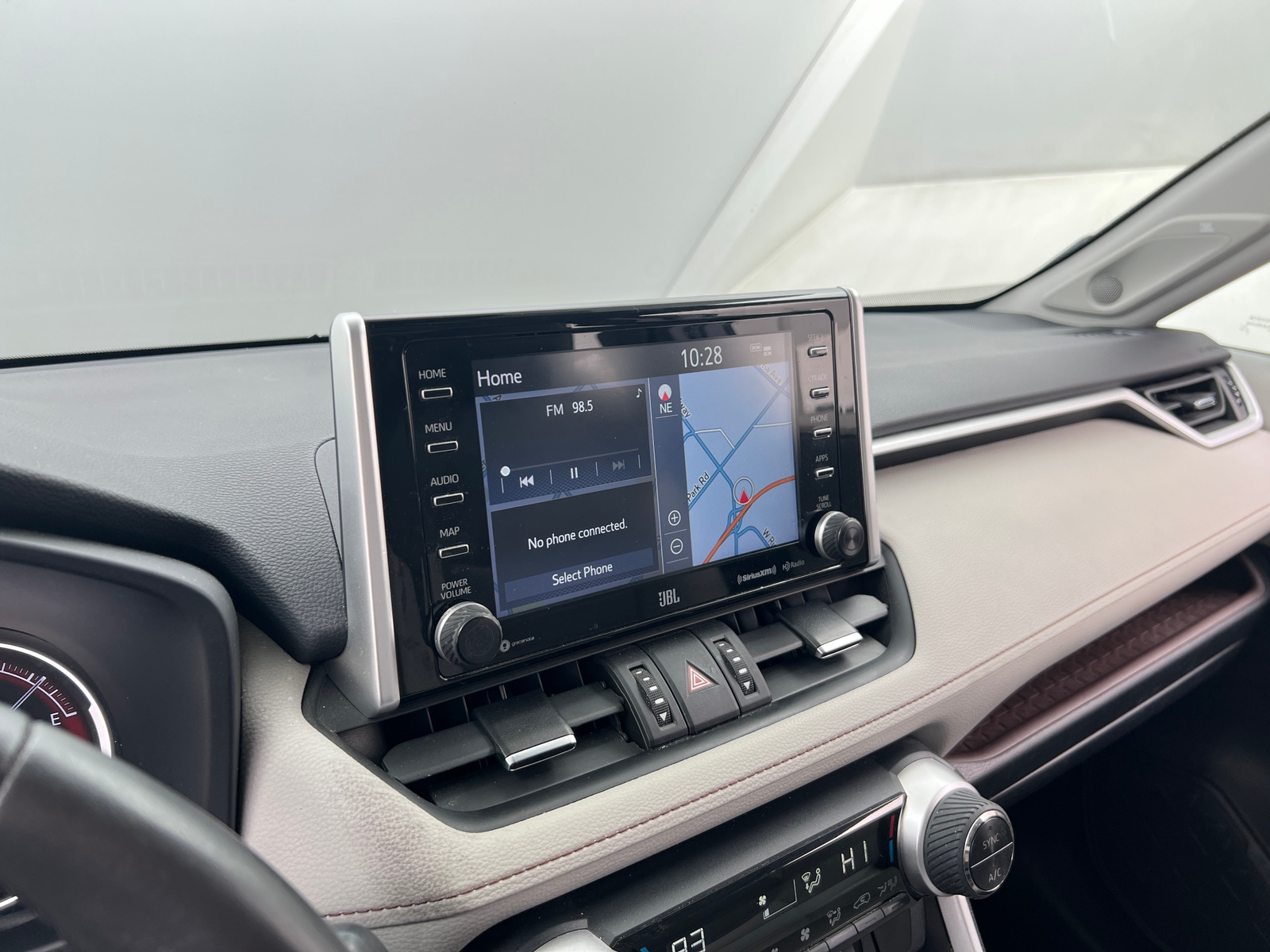 Thumbnail: 2021 Toyota RAV4 - 3