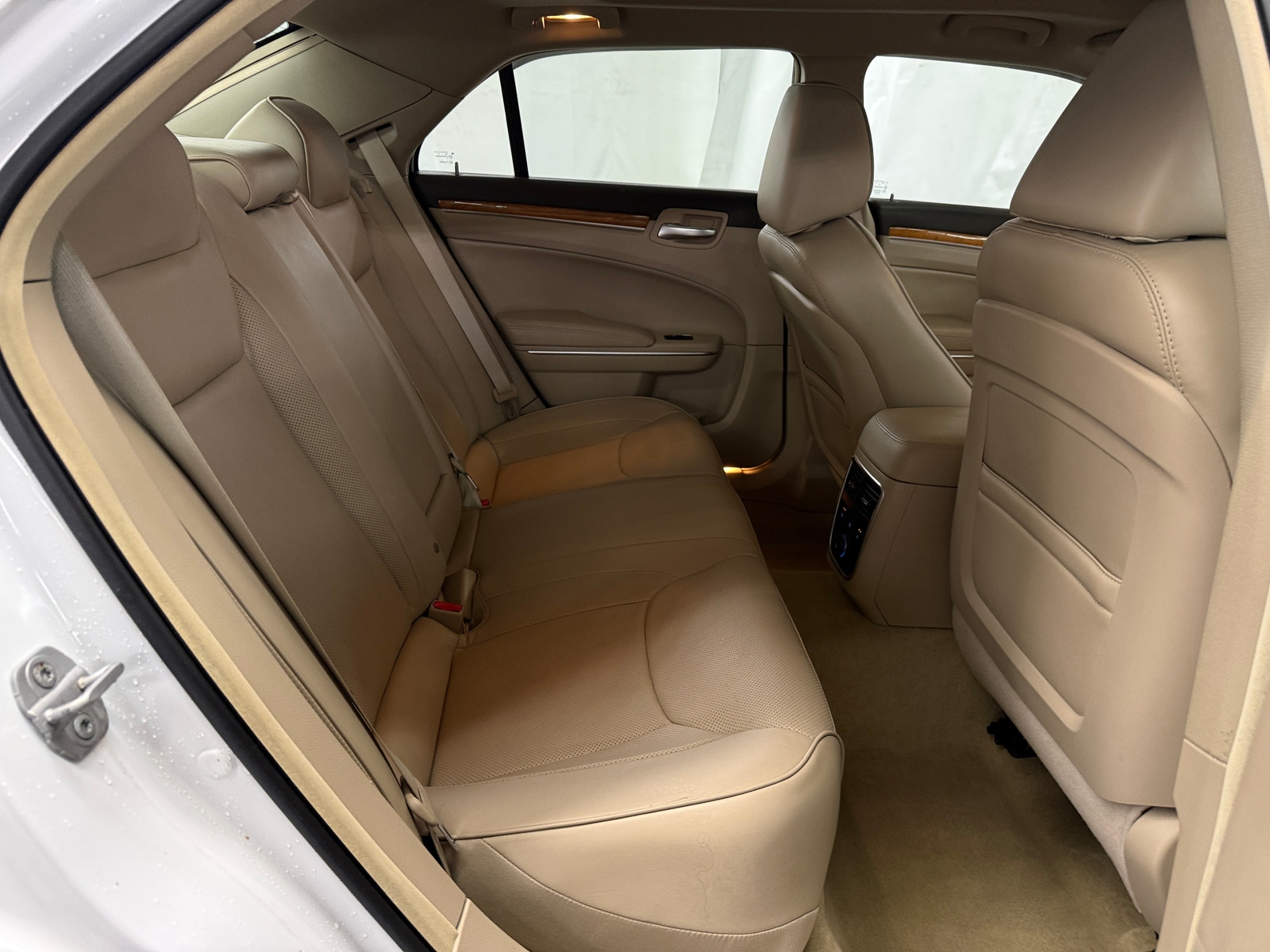 Thumbnail: 2013 Chrysler 300 - 5