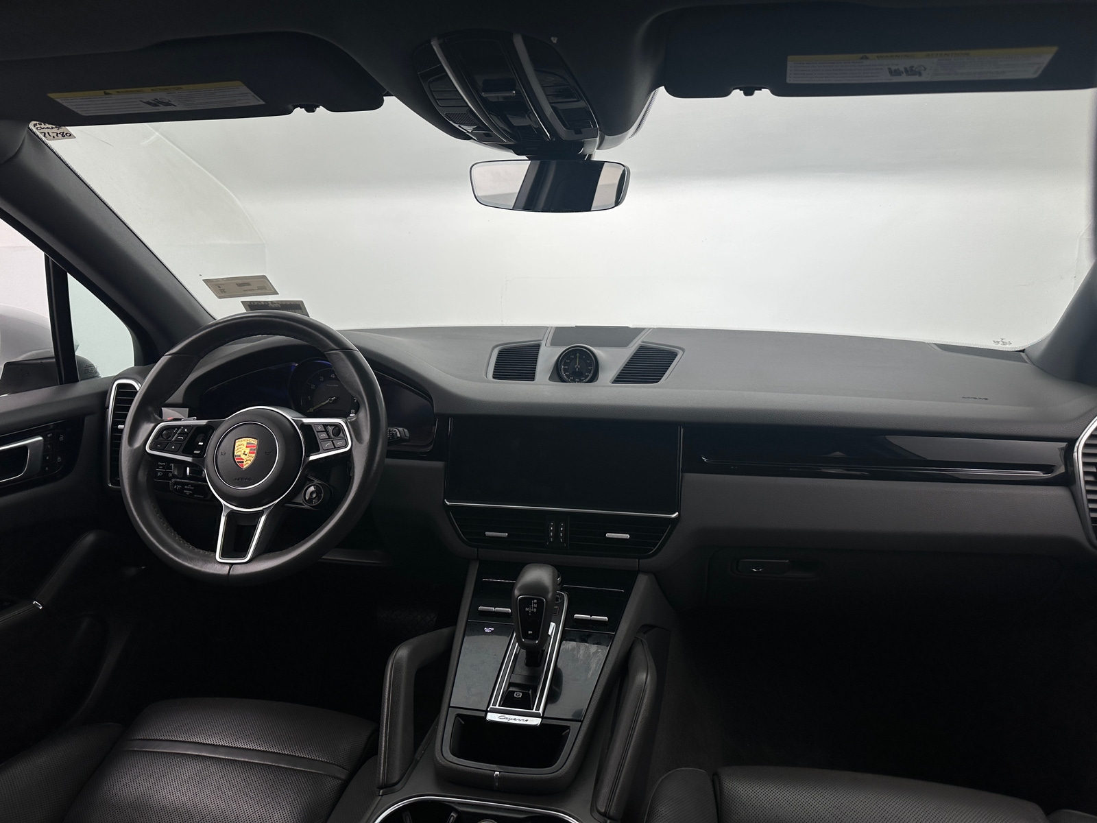 Thumbnail: 2019 Porsche Cayenne - 2