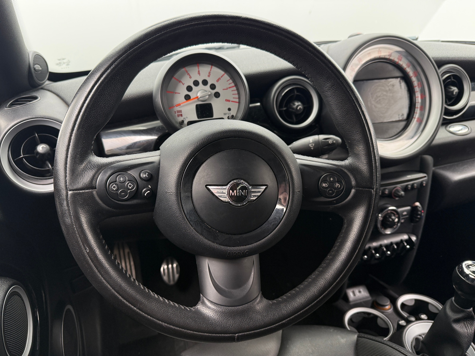 Thumbnail: 2013 MINI Cooper Coupe - 3