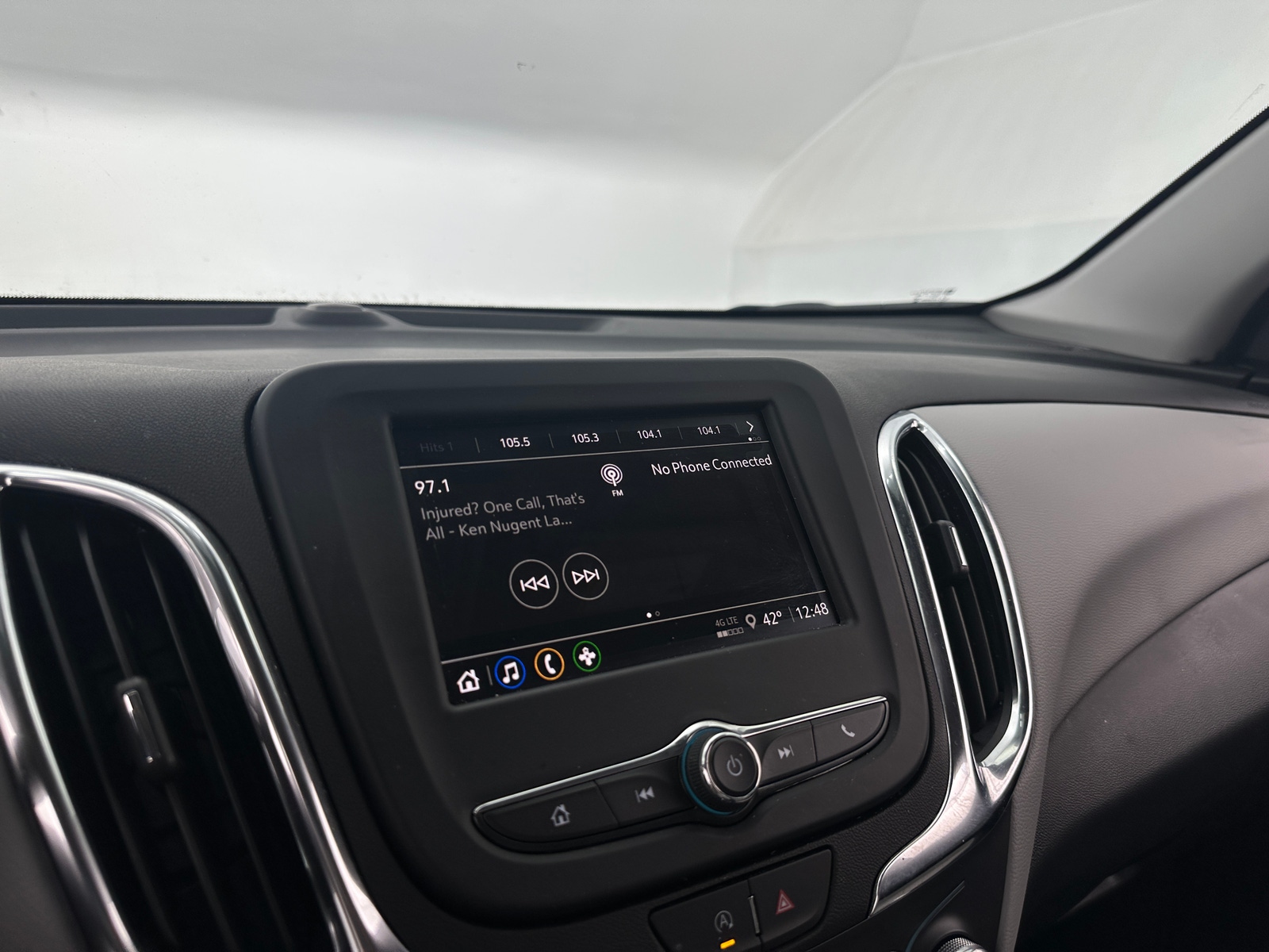 Thumbnail: 2024 Chevrolet Equinox - 4