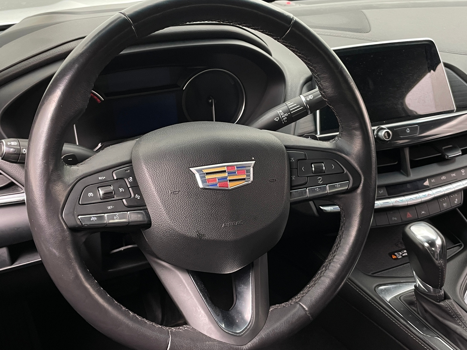 Thumbnail: 2024 Cadillac CT4 - 4