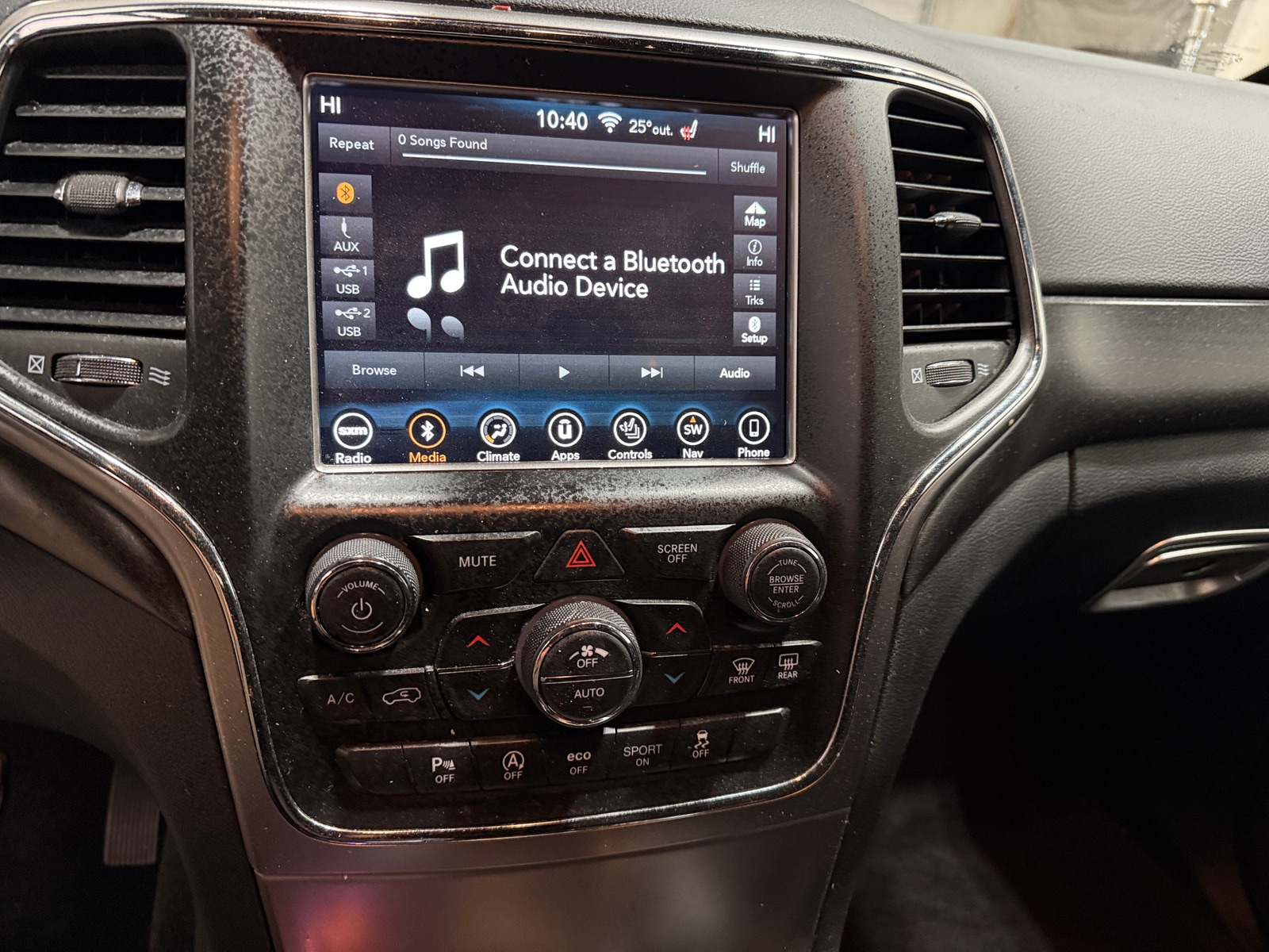 Thumbnail: 2018 Jeep Grand Cherokee - 4