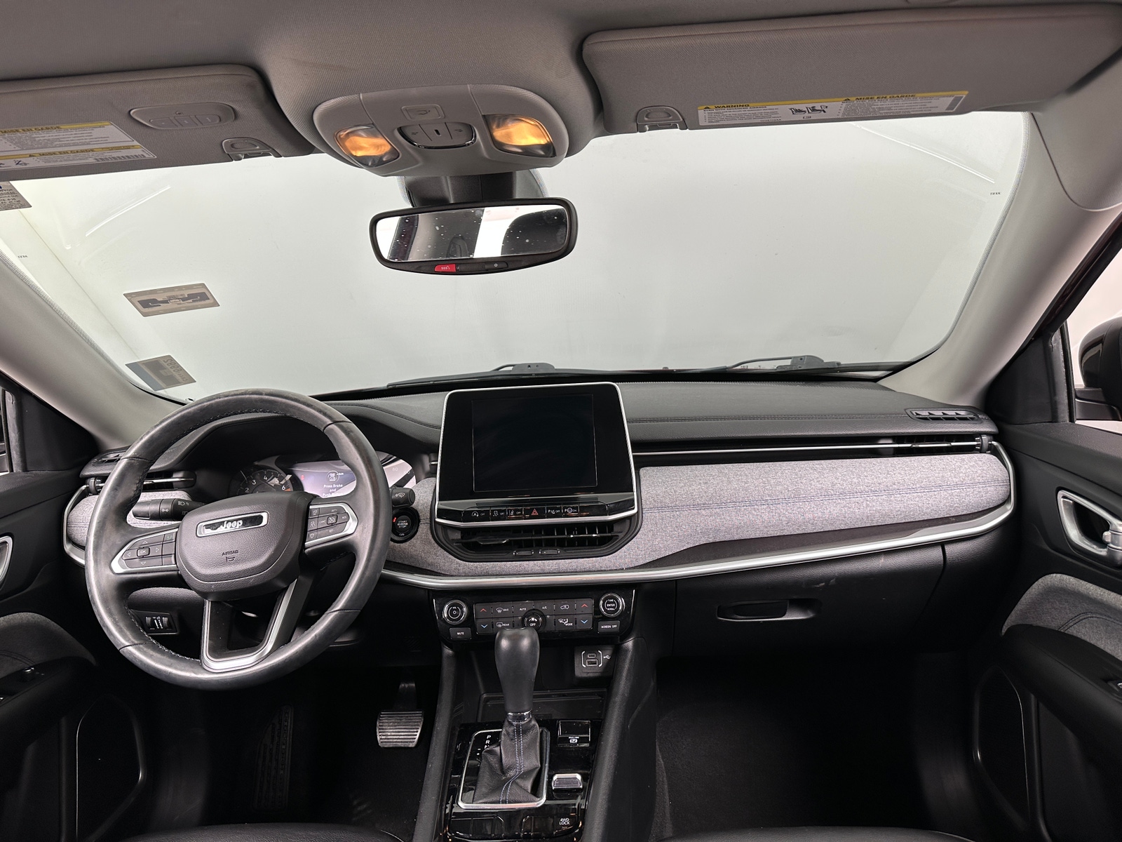 Thumbnail: 2022 Jeep Compass - 3