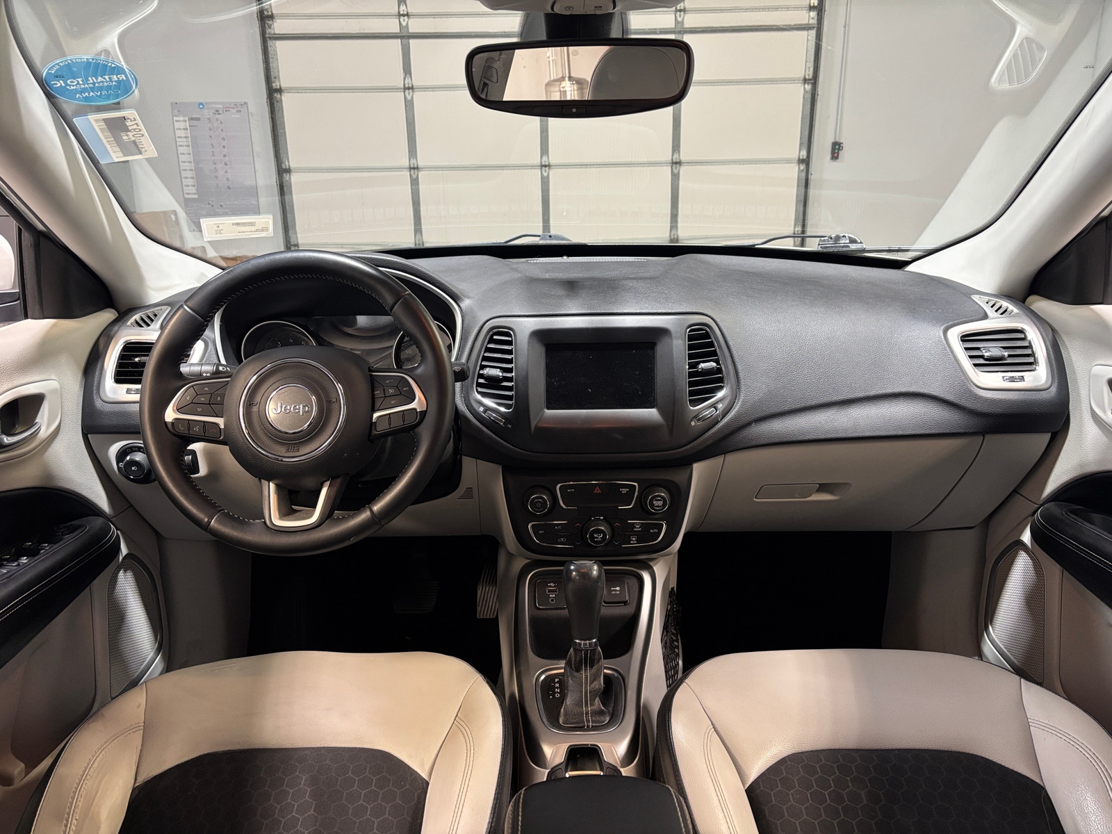 Thumbnail: 2019 Jeep Compass - 3