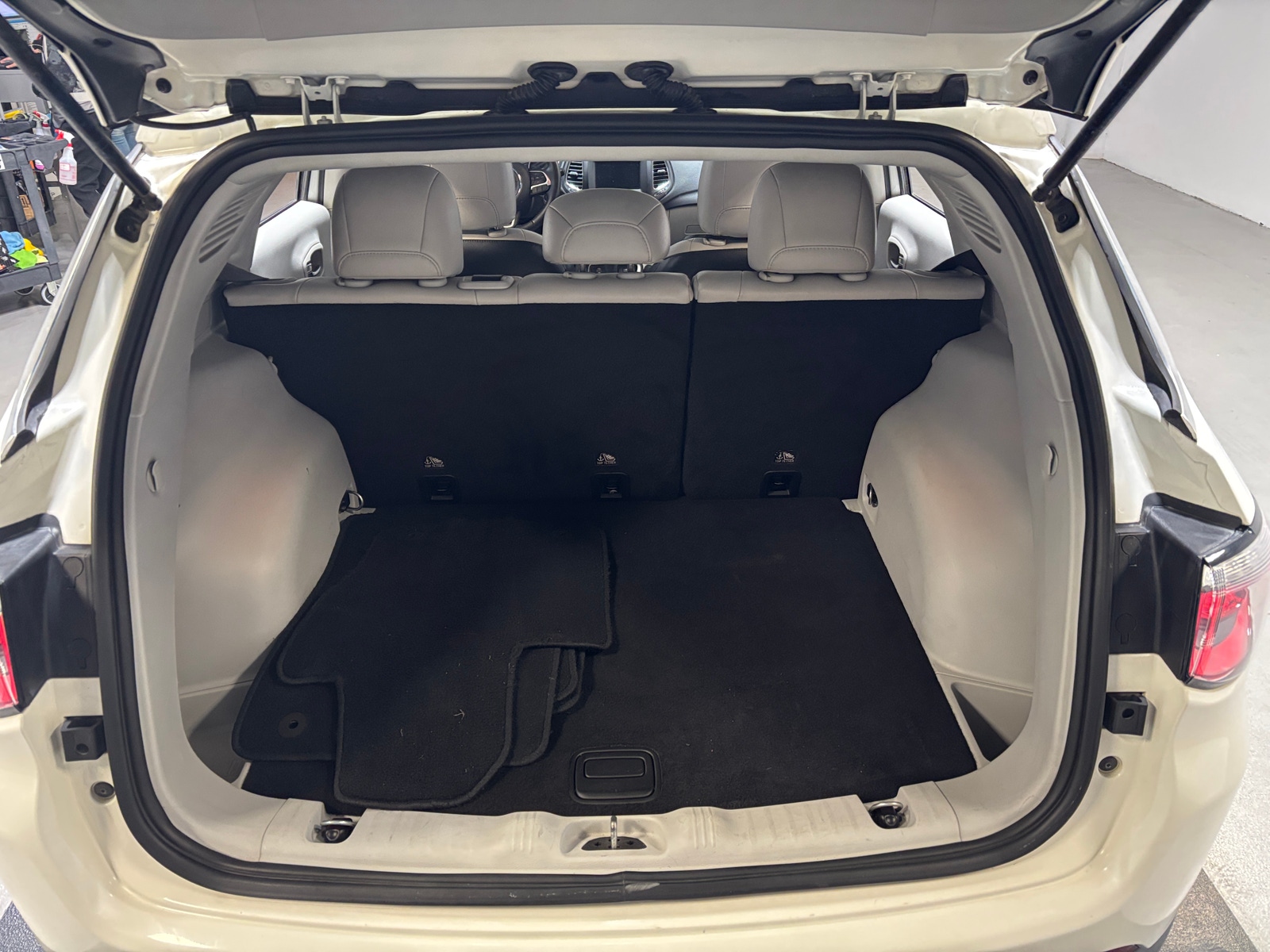 Thumbnail: 2019 Jeep Compass - 7