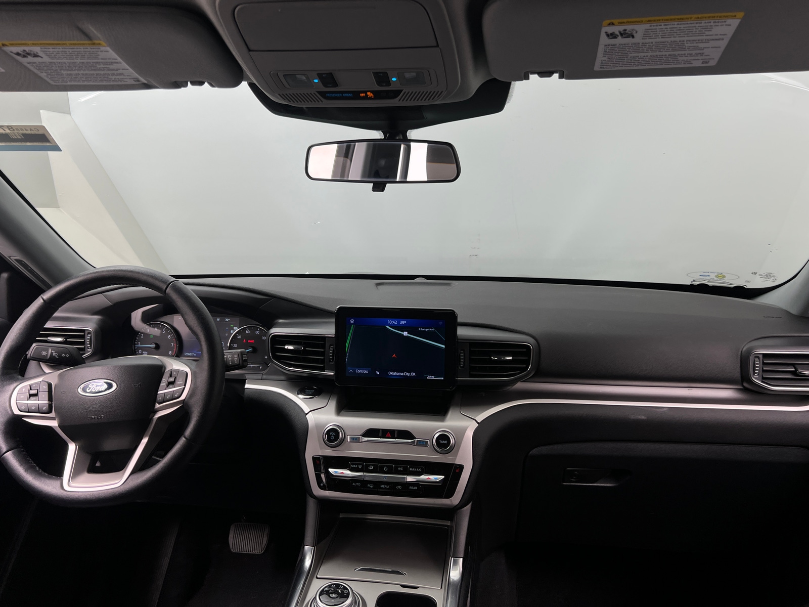 Thumbnail: 2022 Ford Explorer - 3