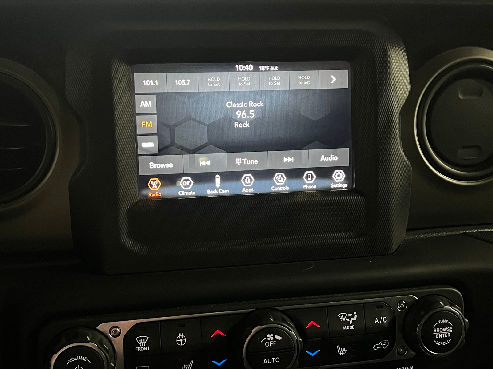 Thumbnail: 2019 Jeep Wrangler - 4