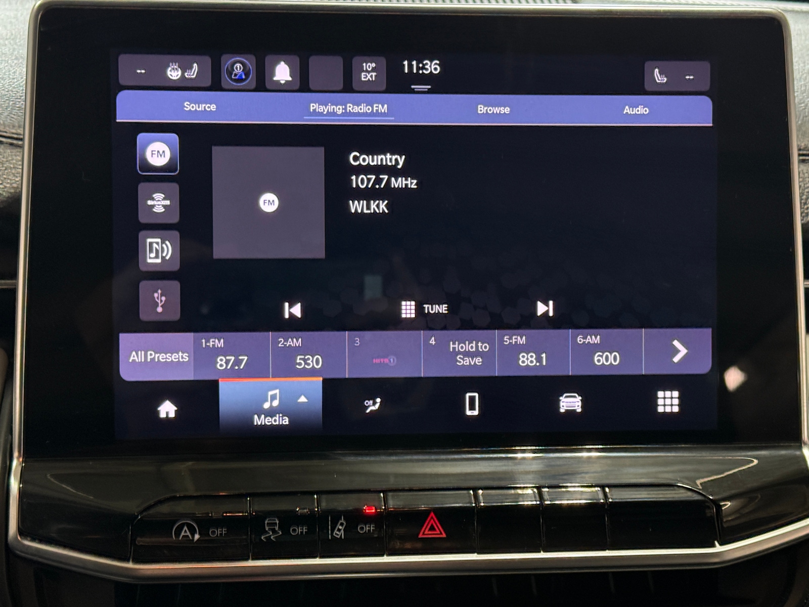 Thumbnail: 2022 Jeep Compass - 3