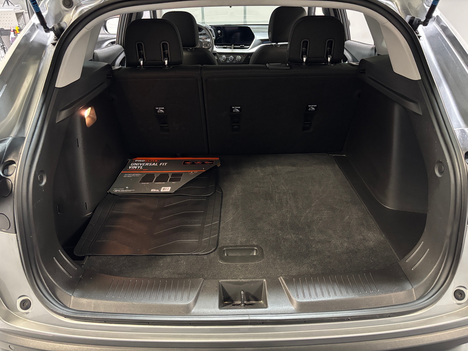 Thumbnail: 2025 Chevrolet Trax - 7