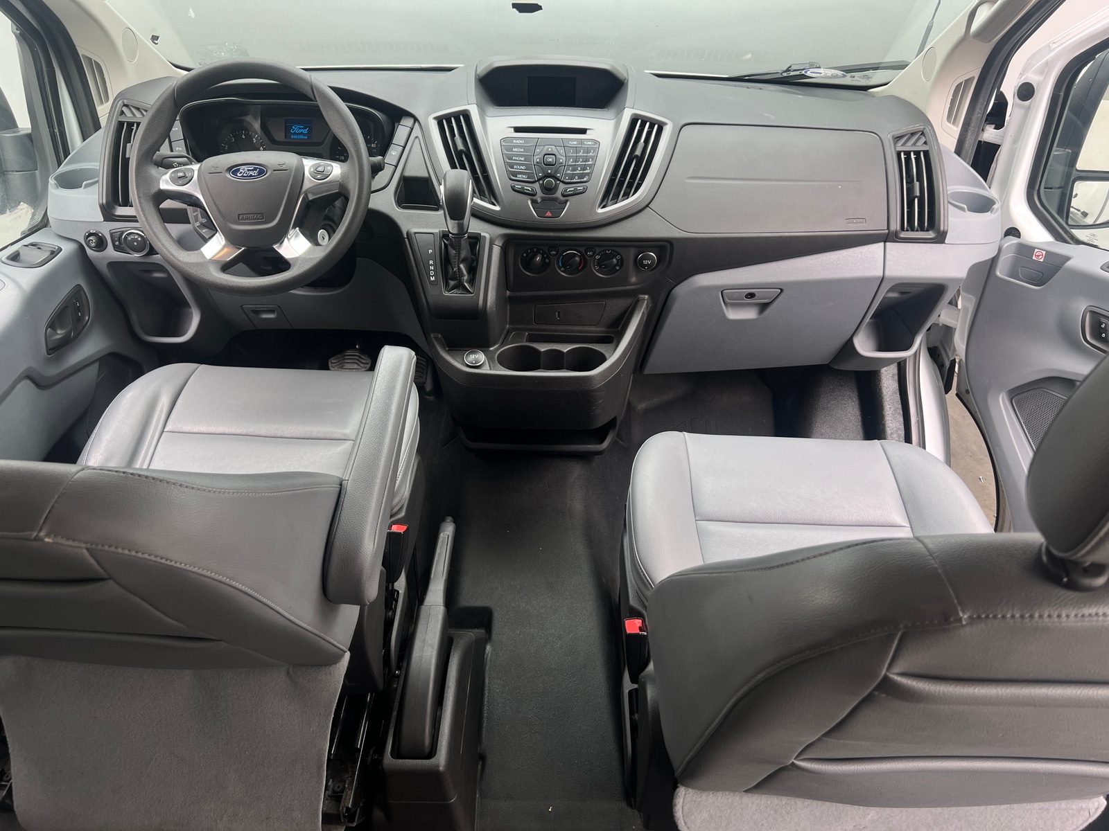 Thumbnail: 2019 Ford Transit Series - 2