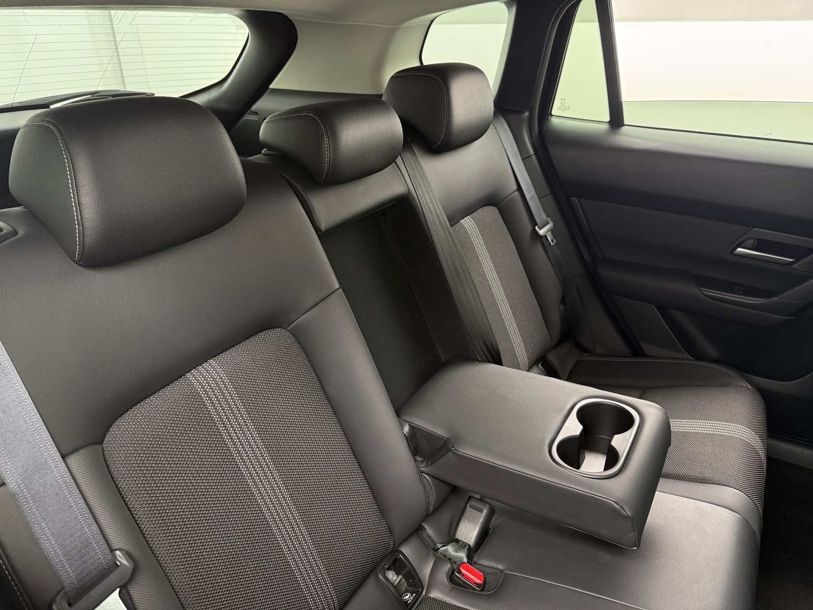 Thumbnail: 2025 Mazda CX-50 - 5