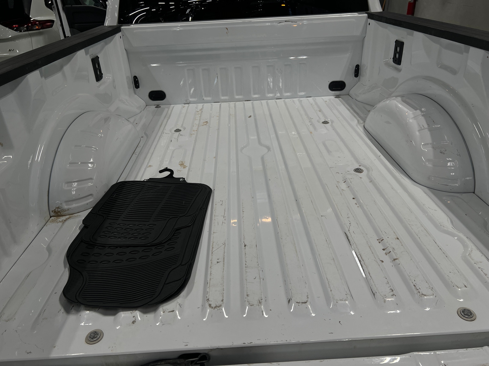 Thumbnail: 2025 Ford Econoline - 7