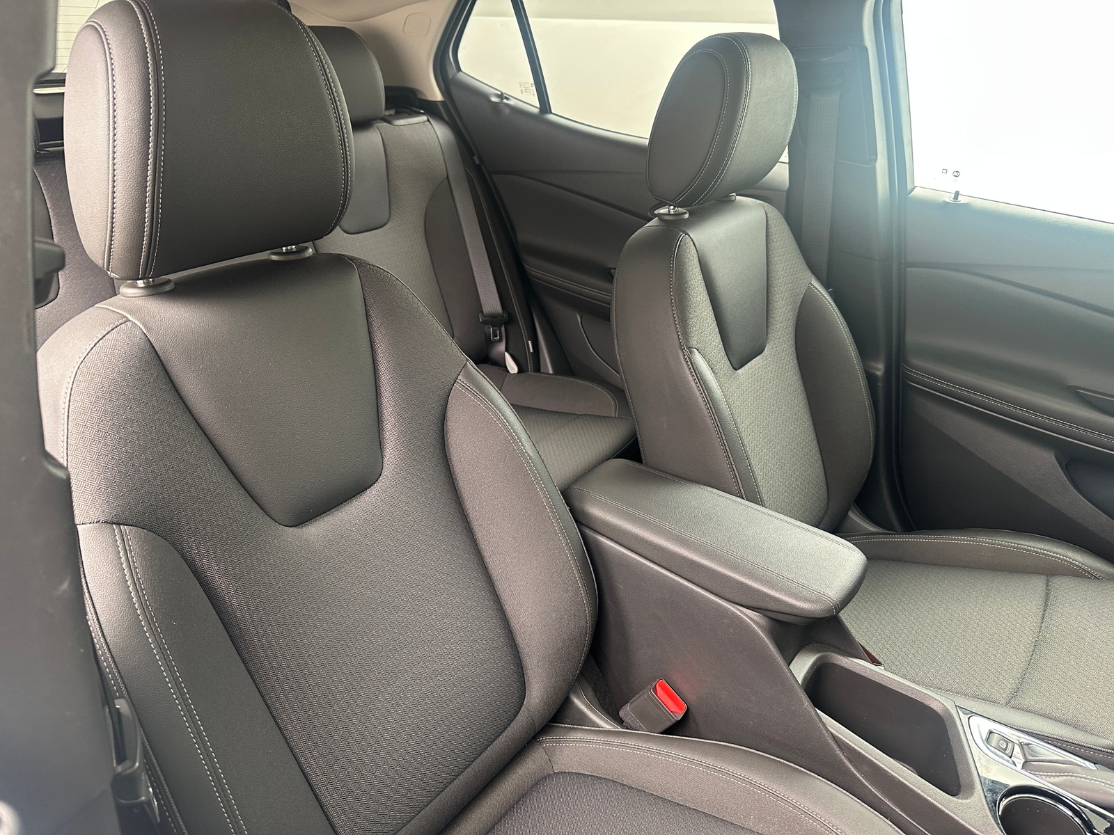 Thumbnail: 2025 Buick Encore GX - 2