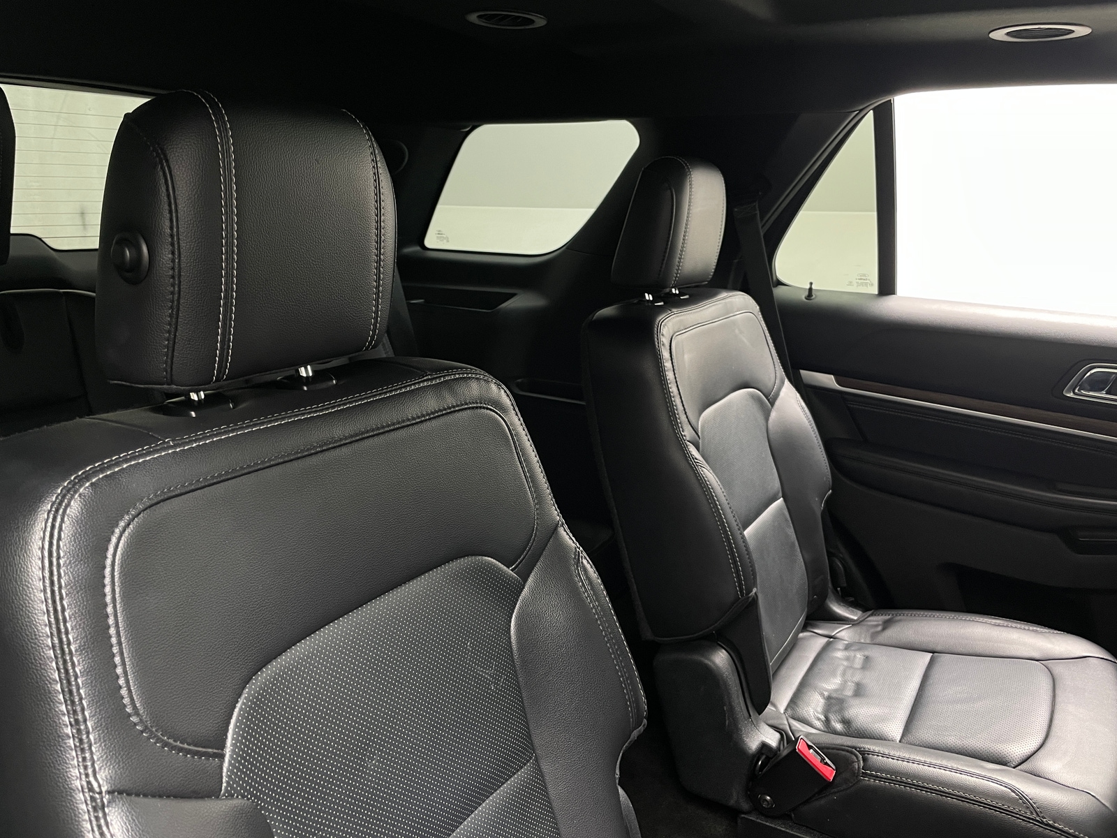 Thumbnail: 2017 Ford Explorer - 5