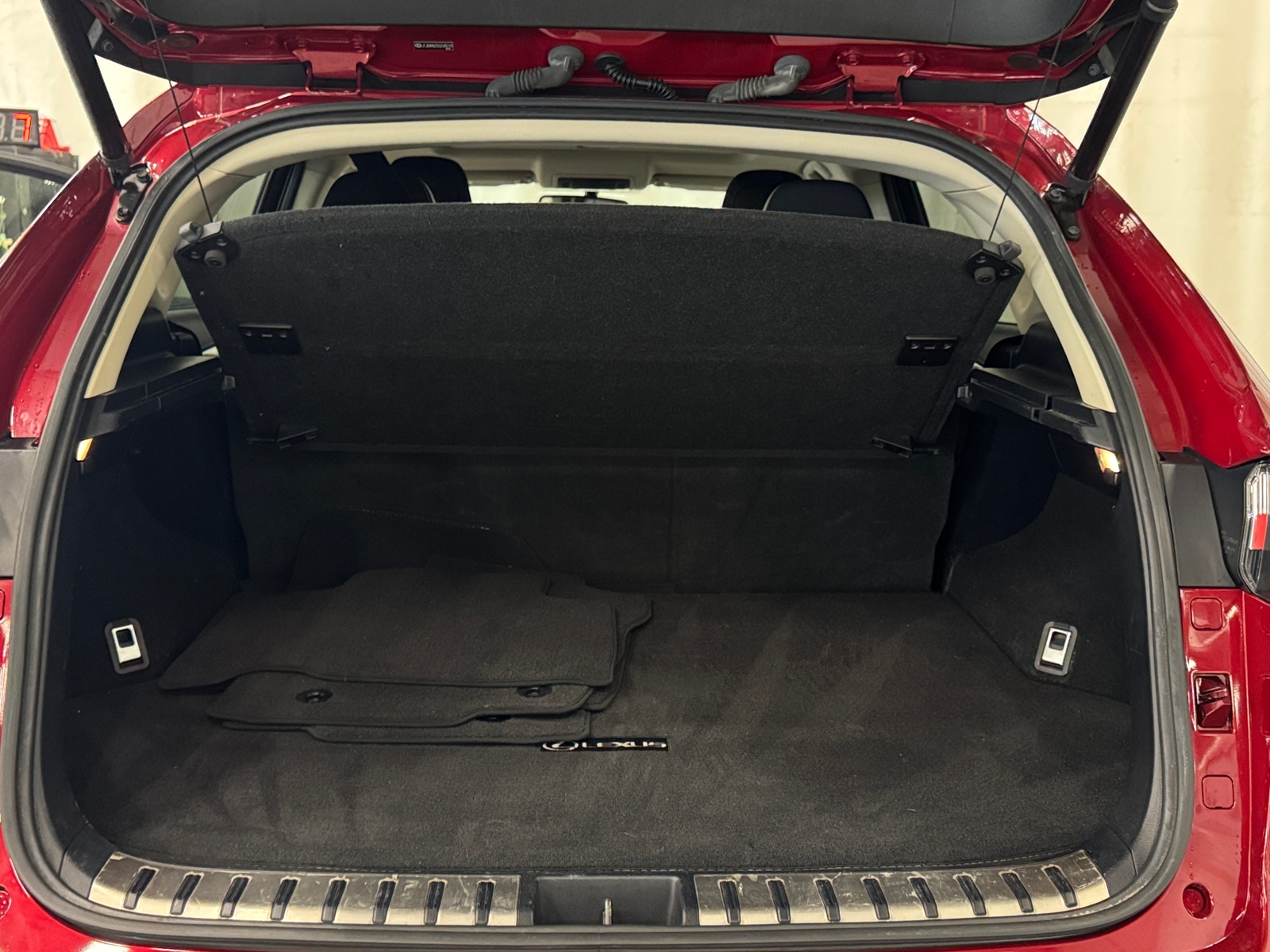 Thumbnail: 2016 Lexus NX - 6