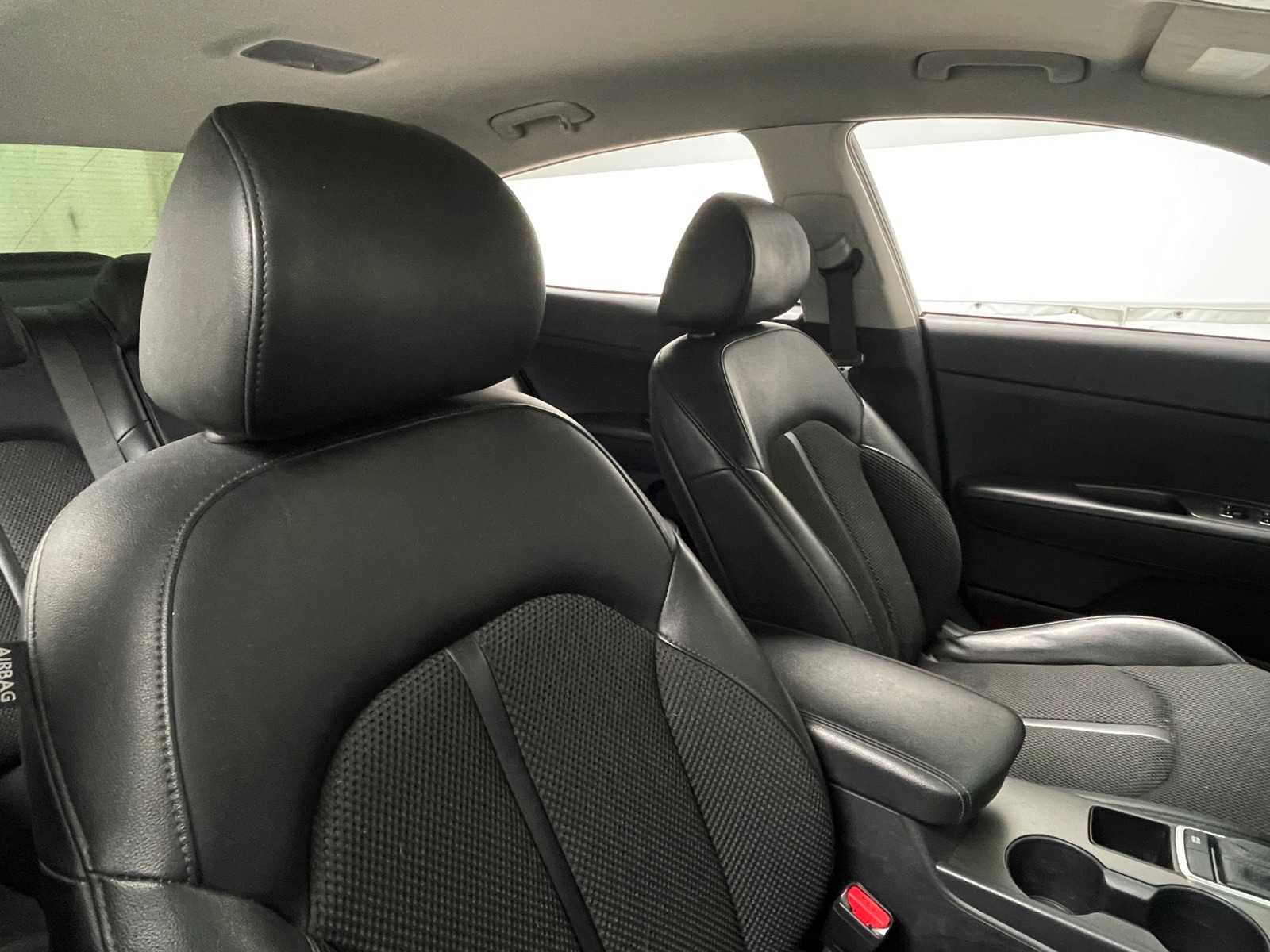 Thumbnail: 2019 Kia Optima - 2