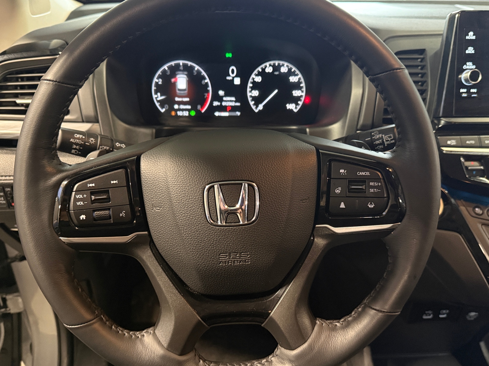 Thumbnail: 2025 Honda Odyssey - 4