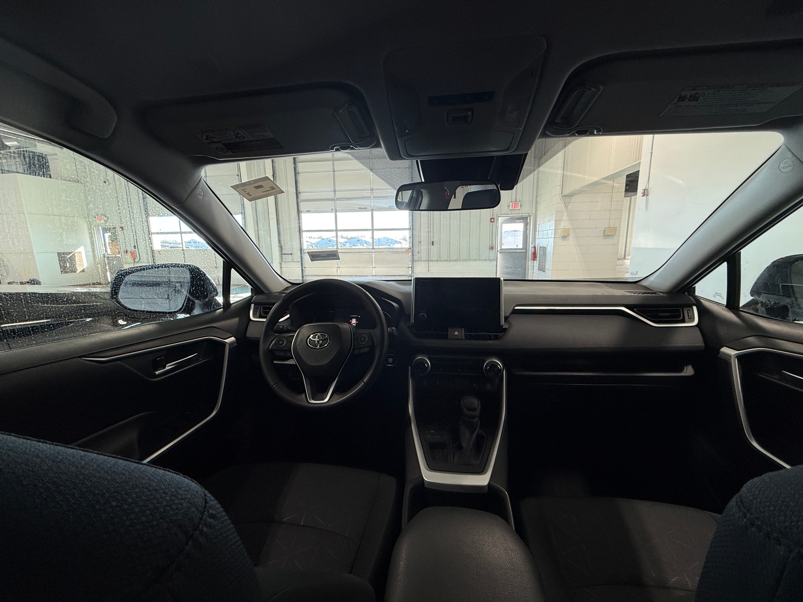 Thumbnail: 2025 Toyota RAV4 - 3