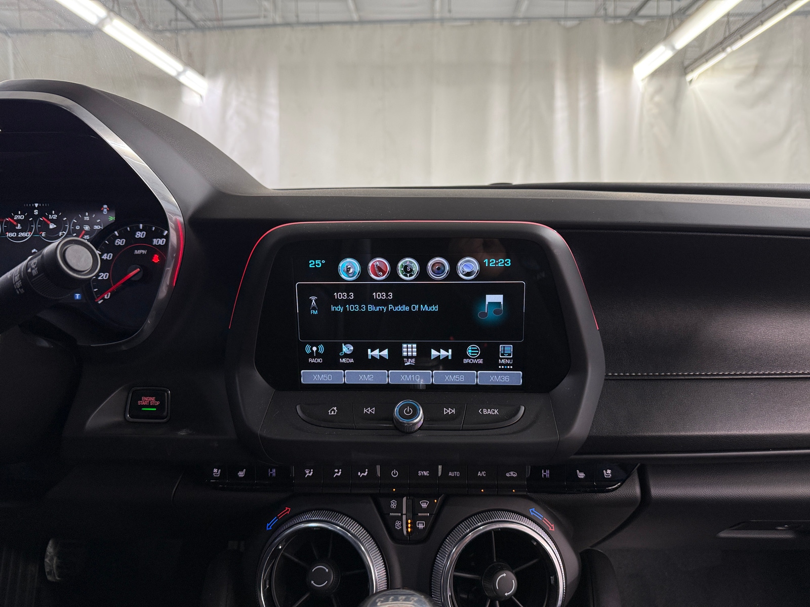 Thumbnail: 2017 Chevrolet Camaro - 2