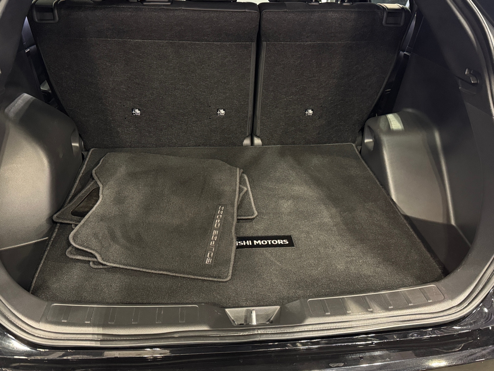 Thumbnail: 2025 Mitsubishi Eclipse Cross - 6