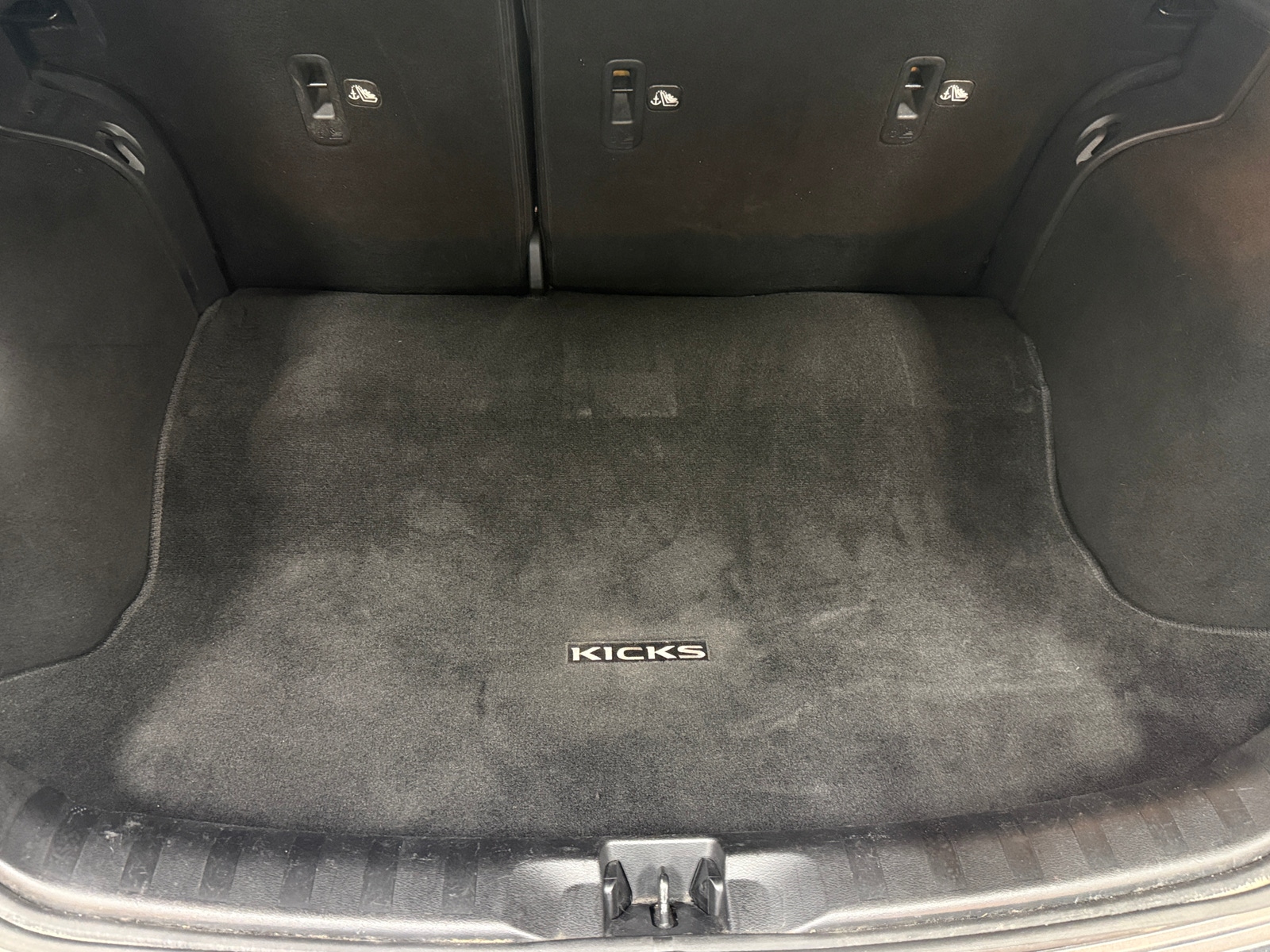 Thumbnail: 2021 Nissan Kicks - 7