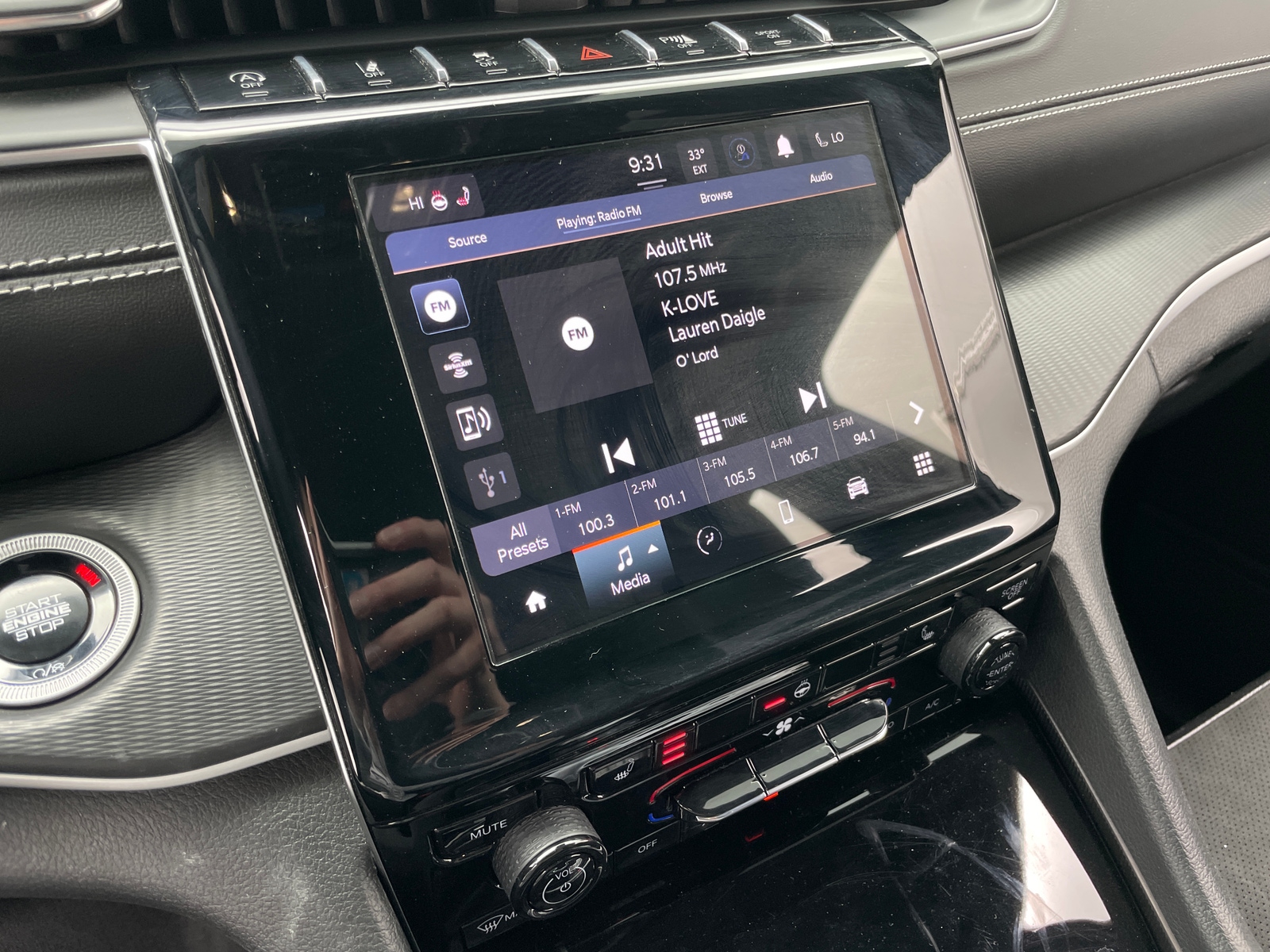 Thumbnail: 2024 Jeep Grand Cherokee L - 3