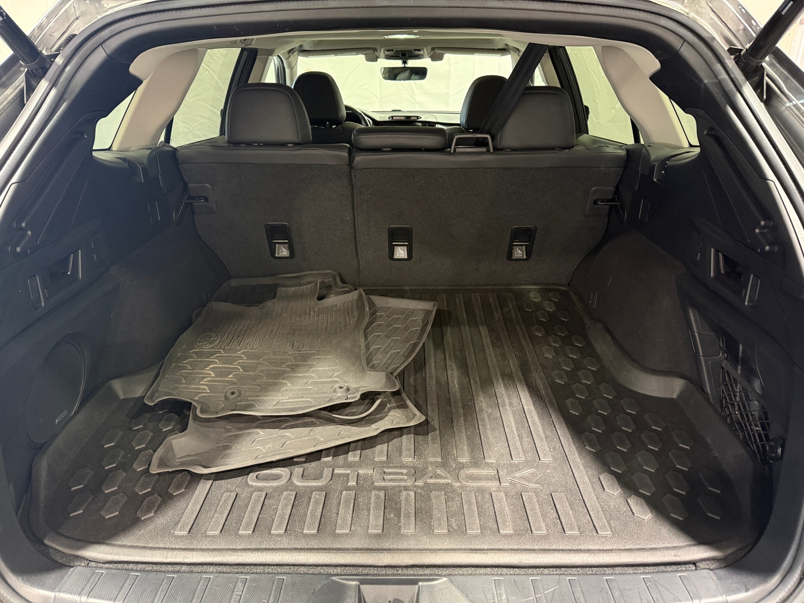 Thumbnail: 2020 Subaru Outback - 6