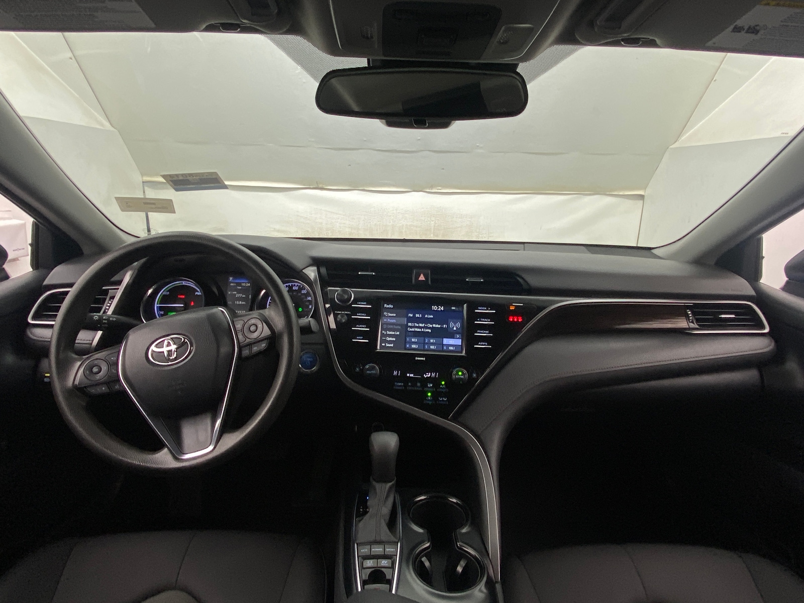 Thumbnail: 2020 Toyota Camry - 3