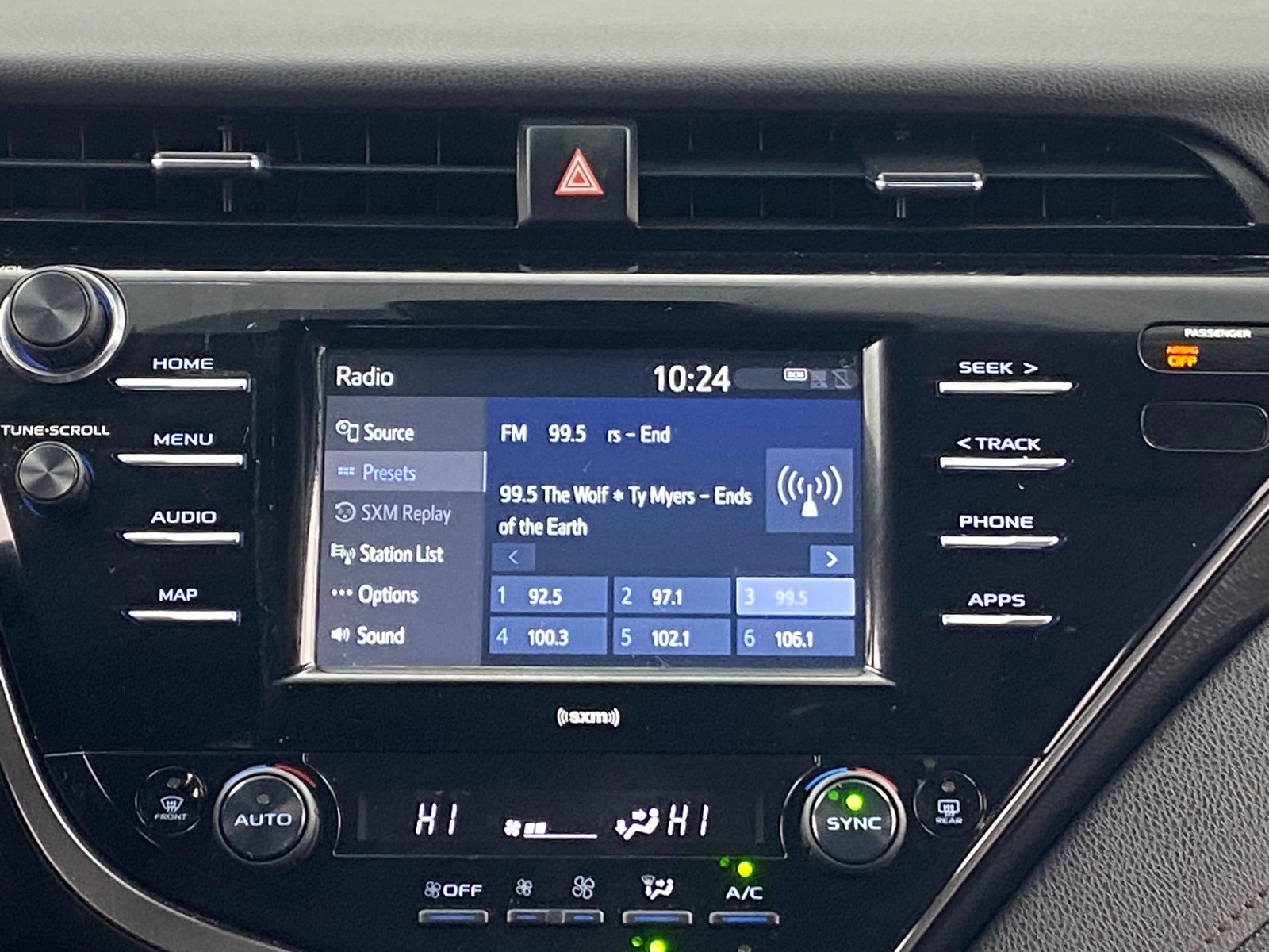 Thumbnail: 2020 Toyota Camry - 4