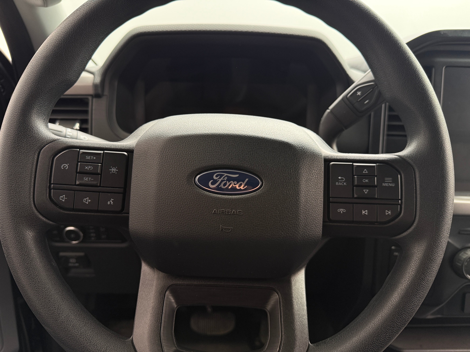 Thumbnail: 2025 Ford Econoline - 5