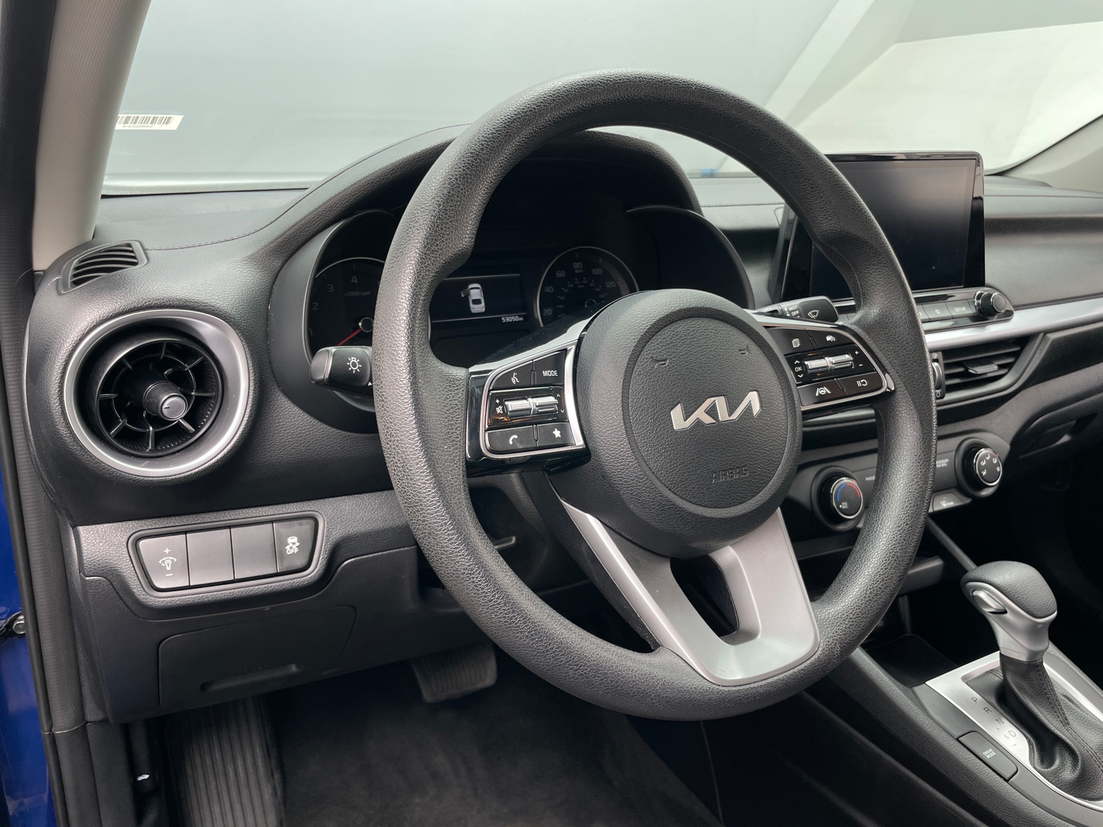 Thumbnail: 2024 Kia Forte - 5