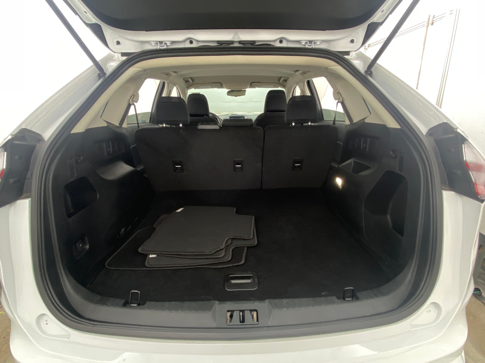 Thumbnail: 2024 Ford Edge - 7